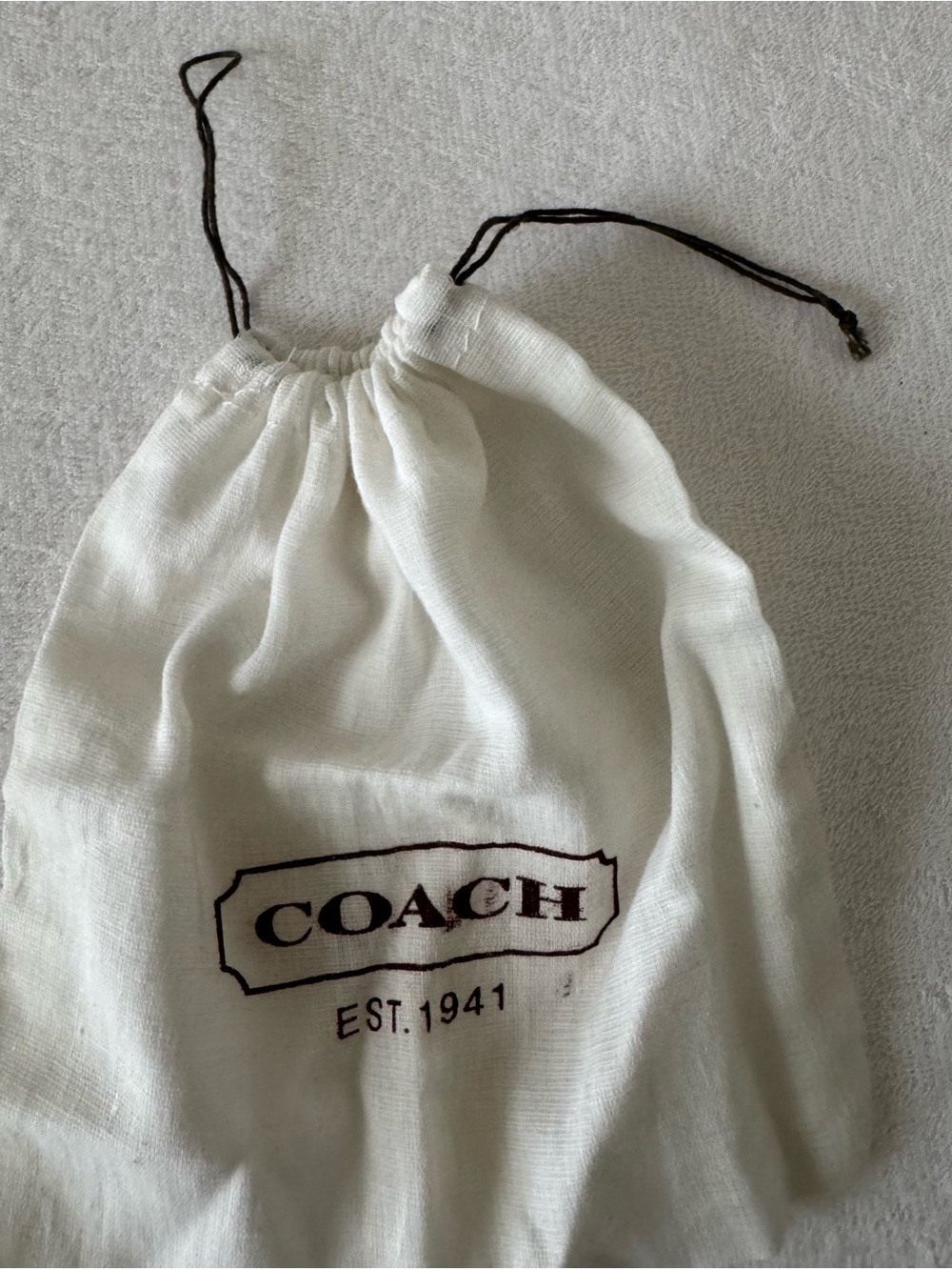 Coach White Drawstring Dust Bag Set - Multiple Logo Pouches - Picture 5 of 9